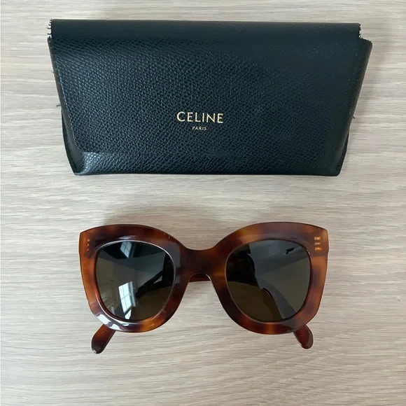 Celine Brown tortoiseshell Marta Sunglasses (CL4005IN) - Picture 1 of 10